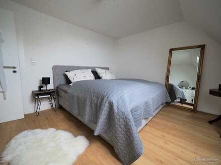 Platz für die ganze Familie * Stilvoll modernisierte 4-Zimmer-Wohnung mit optimaler Raumaufteilung
