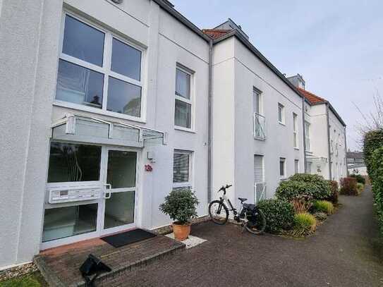 Geräumige, vermietete 3-Zi.-ETW mit TG-Stellplatz in ruhigem Wohnquartier in Langenfeld!