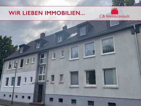 Gutes kleines Investment ! Ordentliche DG Wohnung mit netten Mietern gut vermietet