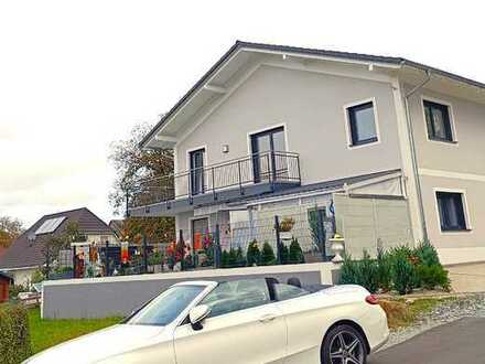 Lichtdurchflutete Drei-Zimmer-Wohnung Neubau an Topstandort in Neuhaus am Inn