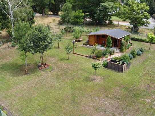 Traumhaftes Baugrundstück mit Gartenhaus in Neuendorf - ca. 1,5 km zum Cottbuser Ostsee