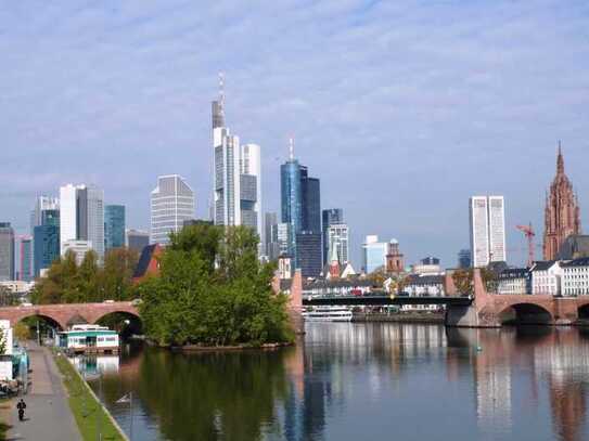 Stilvolle, gepflegte 3-Zimmer-Maisonette-Wohnung in Frankfurt am Main