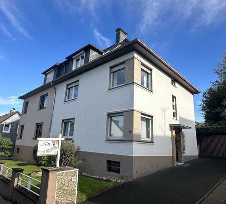 Kapitalanleger aufgepasst ! Gepflegtes Mehrfamilienhaus mit 3 Wohneinheiten in Solingen-Katternberg