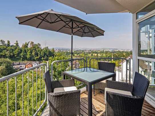 Superschöne 3 ZKB Wohnung mit Balkon und Mega Aussicht