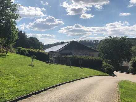 MFH in interessanter Bauweise mit 7 WE