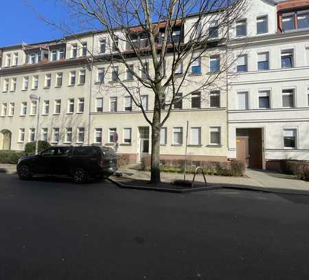 gemütliche 3 Zimmer Wohnung im 1. OG