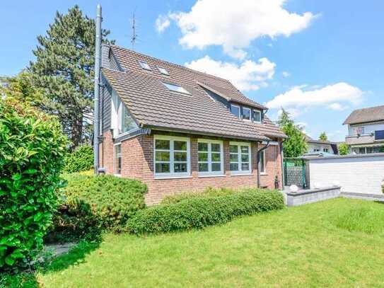 Freihstehendes Einfamilienhaus in Sackgasse * Kamin * Garten * Garage * 227 m² Wohn/Nutzfläche