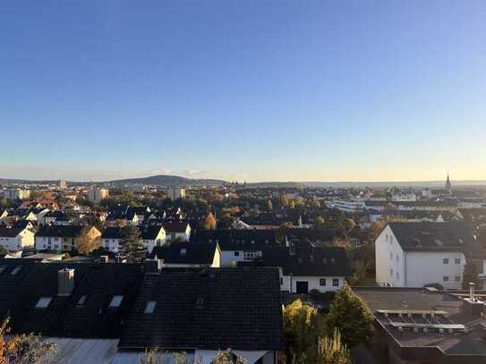 Moderne Erdgeschosswohnung mit Schlossblick in Aschaffenburg-Damm