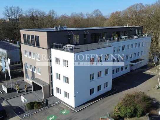 Modernes Bürogebäude in Hamburg-Langenhorn