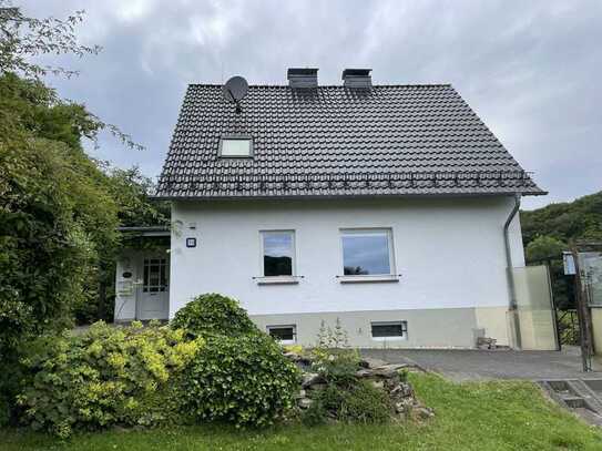 Geräumiges, günstiges und gepflegtes 6-Zimmer-Einfamilienhaus in Blankenheim