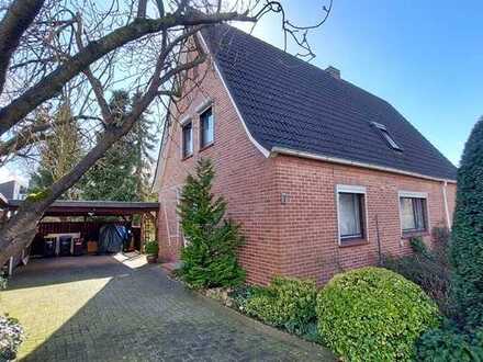 immo-schramm.de: Gepflegtes Wohnhaus mit Doppelcarport