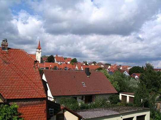 Gemütliche 2 Zimmer Dachgeschosswohnung