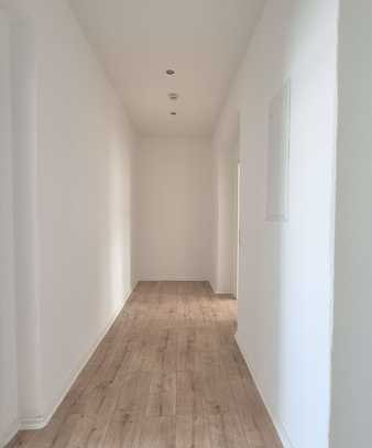 Schicke helle 2-Raum Wohnung