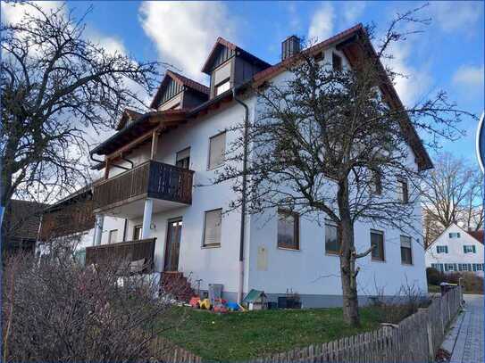 Gartenwohnung im Gerolsbacher Zentrum!