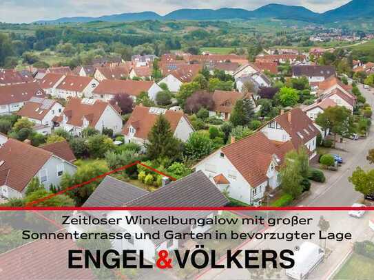 Zeitloser Winkelbungalow mit großer Sonnenterrasse und Garten in bevorzugter Lage