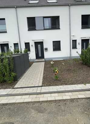 Provisionfrei von privat - moderne Rheinmittelhaus in bester Lage in Brühl