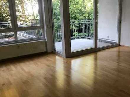 1 Zimmer-Terrassenwohnung in grüner Innenstadtlage