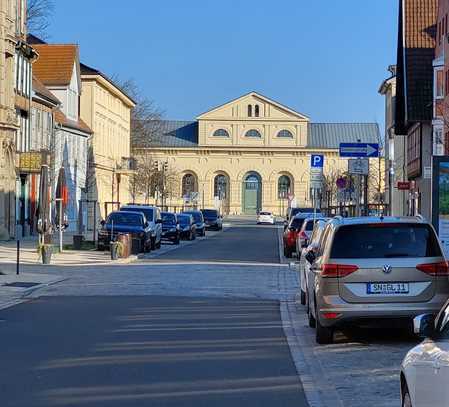 Schöne 3 Zimmer Wohnung mit Terrasse in der Schweriner Altstadt