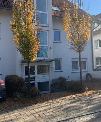 Sehr helle, lichtdurchflutete Wohnung in Feldrandlage