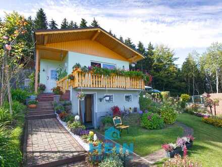 Idyllisches Wochenendgrundstück: Bungalow auf dem Gleesberg in Aue - Bad Schlema mit Panoramablick
