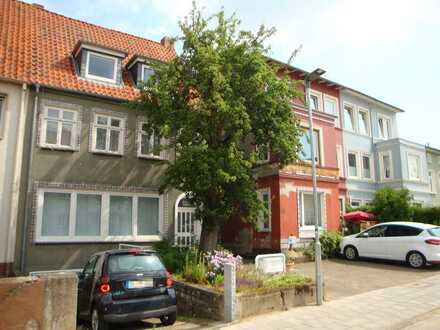 3 Mehrfamilienhäuser in 23558 Lübeck-St. Lorenz-Süd (Nähe Dräger)