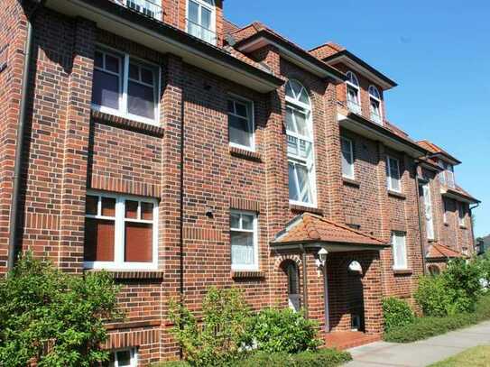 Gemütliche 2 Zimmer Dachgeschosswohnung mit Balkon