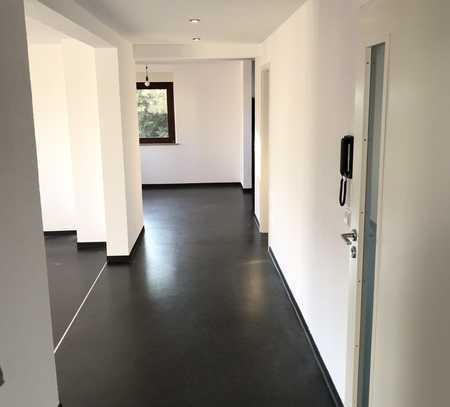 900€, 83 m², 3 Zimmer