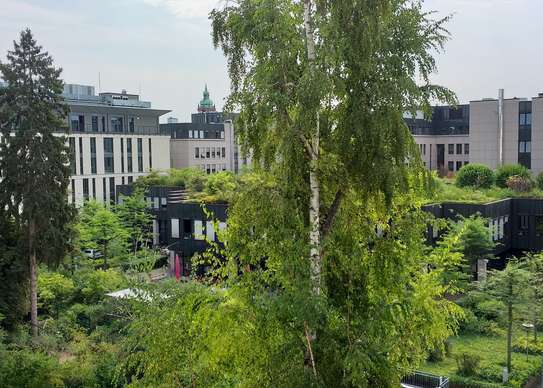 sehr, helle ruhige Wohnung in Bahnhofsnähe, 2ZKB Balkon