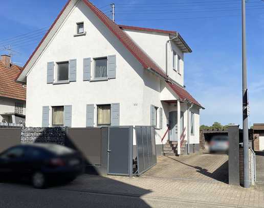 Kandel: exklusives Haus mit Pool und Einliegerwohnung