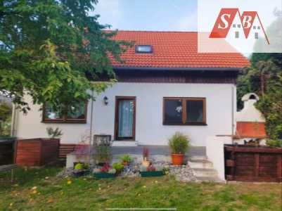 Freistehendes Einfamilienhaus m. Carport & gepflegtem Gartengrundstück in Wundersleben zu verkaufen!