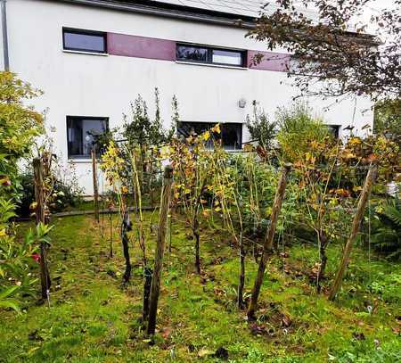 Ruhig gelegenes Niedrigenergiehaus mit vielen Vorzügen in perfektionierter Holzrahmenbauweise!