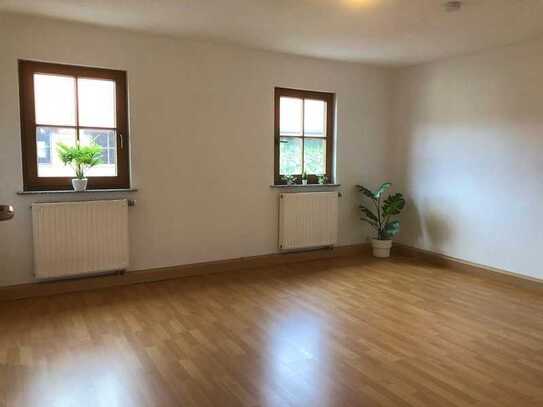 Provisionsfrei 4 Zimmer Maisonette Wohnung