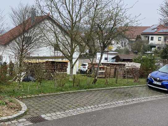 Bauplatz für ein freistehendes Einfamilienhaus
