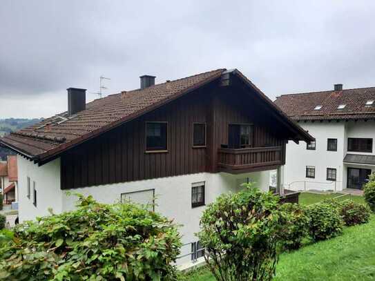 Herrliche Wohnung in ruhiger zentraler Lage mit Balkon und Tiefgarage e