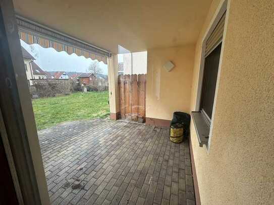 Eigennutzer aufgepasst schöne EG Wohnung mit Terrasse und Garten