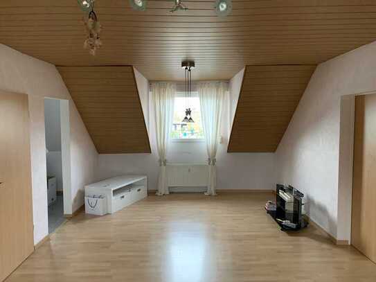 Geräumige Dachgeschosswohnung Alsdorf Schaufenberg