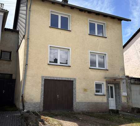 Charmantes Einfamilienhaus mit Potenzial in Wustweiler!