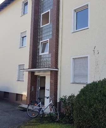 2 Zimmer Ulmenstr. 16, 2. OG mitte, ID 45581