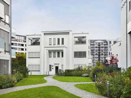 95 qm Wohnung mit 70qm Dachgarten provisionsfrei Dresdener Str.