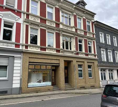 Geräumiges 14-Raum-Mehrfamilienhaus in Velbert in zentraler Lage