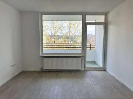 Helle 2-Zimmer-Wohnung mit Balkon