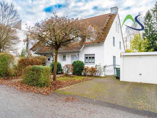 Helle und freundliche Doppelhaushälfte mit großem Grundstück in Laaber/Waldetzenberg