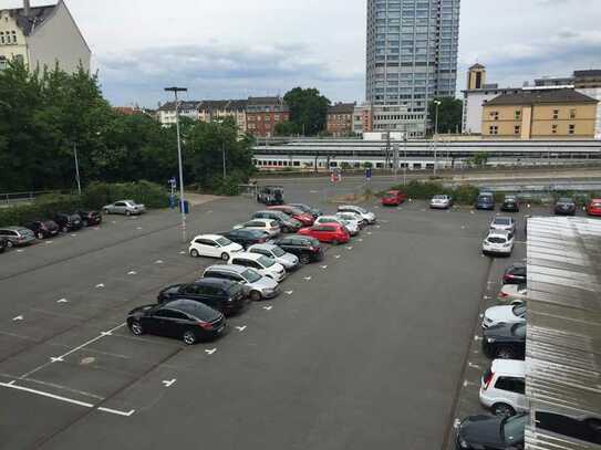 PKW-Stellplätze direkt am Mainzer Hauptbahnhof zu vermieten!