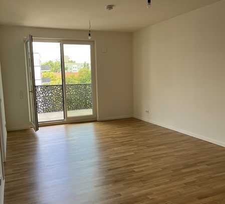 Neubau: 2 Zimmer Apartment mit Balkon und Einbauküche