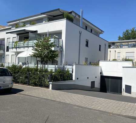 Stilvolle 3-Raum-EG-Wohnung mit luxuriöser Innenausstattung mit Einbauküche in Köln Sürth