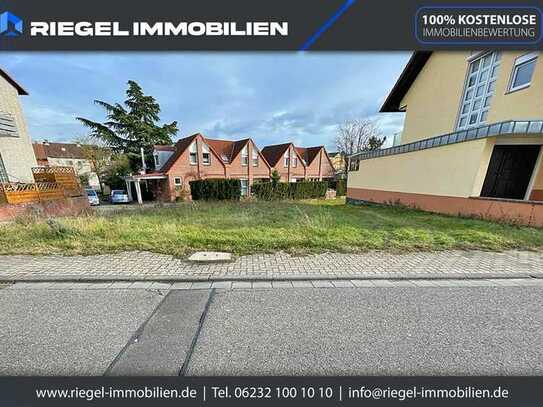 Sie hier? Wir auch! Attraktiver Bauplatz mit ca. 701 m² in angenehmer Wohnlage für nur 347 € pro m²