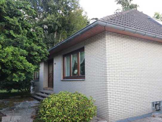 + Unterbruch + großzügiges Einfamilienhaus + ca. 140 m² Wohnfläche + ca. 1.292 m² Grundstück