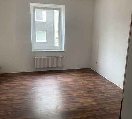 Ab sofort attraktives City-Apartment! In Uni-Nähe! Ohne Provision!