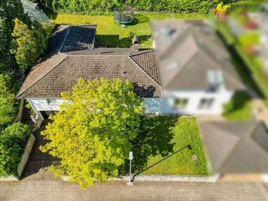 Bungalow - Terrasse und Garten in Südausrichtung! Traumhaftes Grundstück mit Turmbergblick!