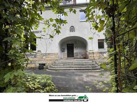 Mehrfamilienhaus mit schönem Terrassenplatz